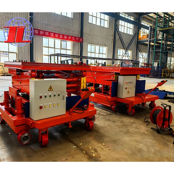 日照钢厂用升降机